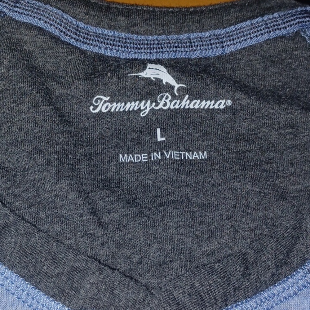 -- Tommy Bahama Gray and Blue Striped Henley Men's Size Large Casual - Picture 4 of 6